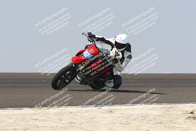 media/Sep-20-2025-TrackDaz (Sat) [[27f0cde673]]/B Group/1120am (Turn 2)/